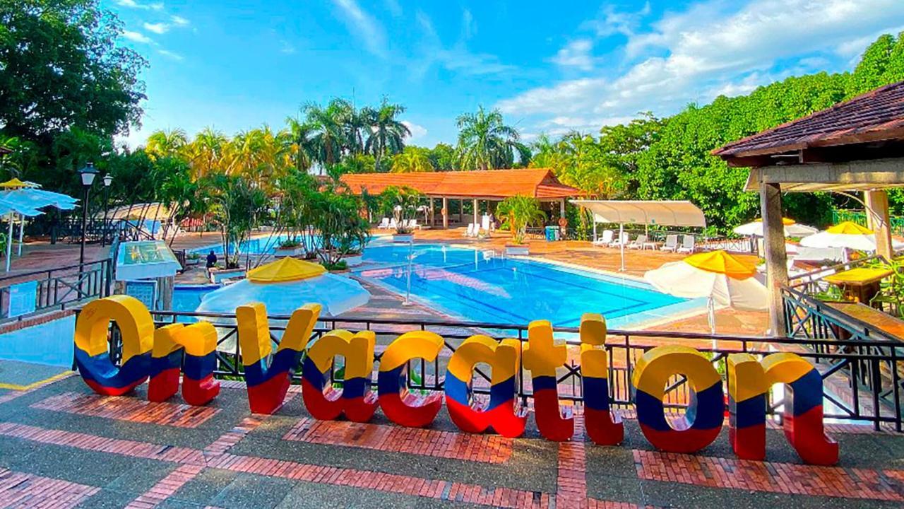 On Vacation Girardot Resort エクステリア 写真