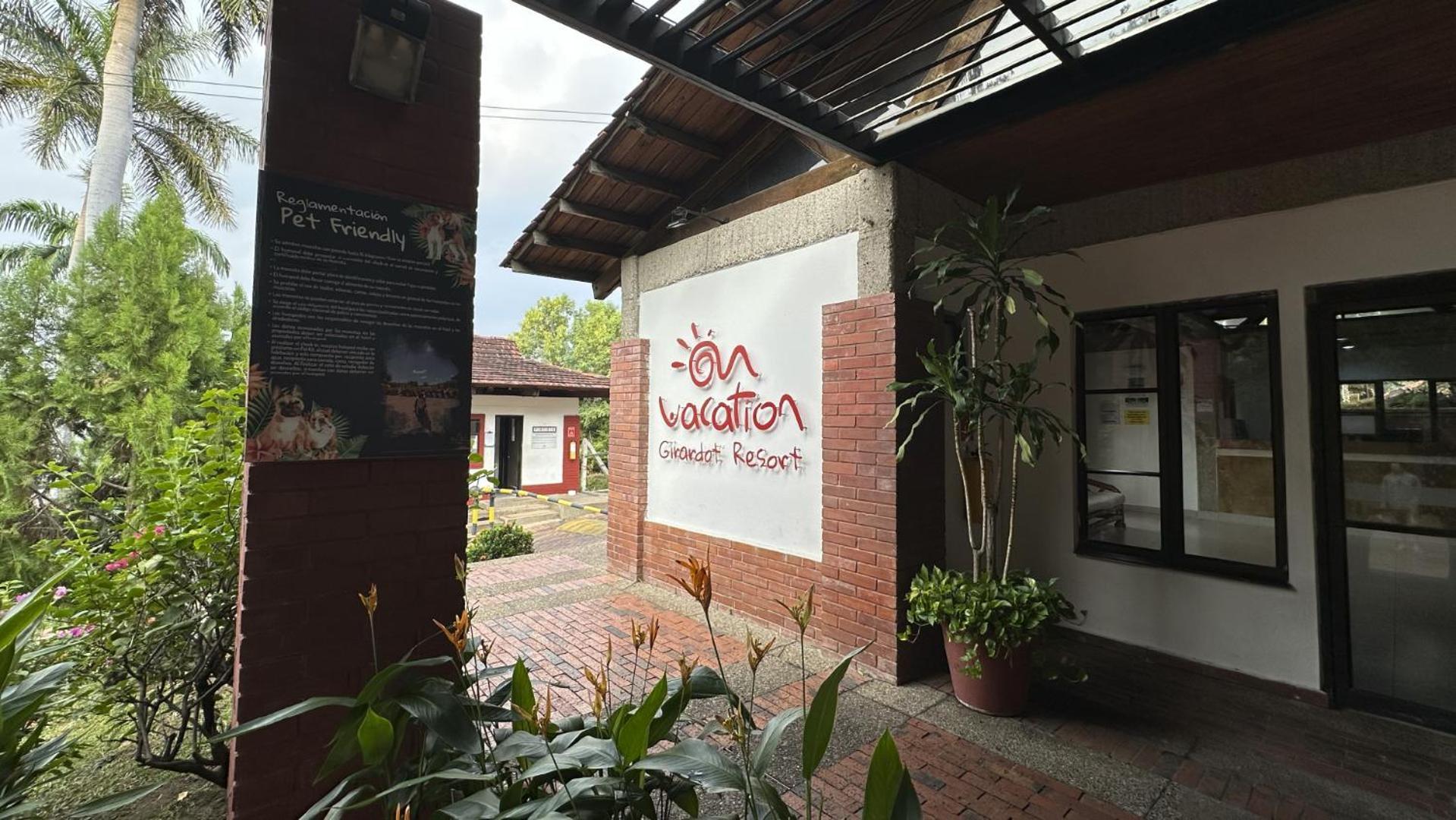 On Vacation Girardot Resort エクステリア 写真