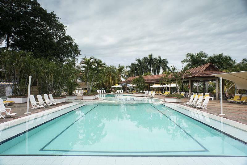 On Vacation Girardot Resort エクステリア 写真